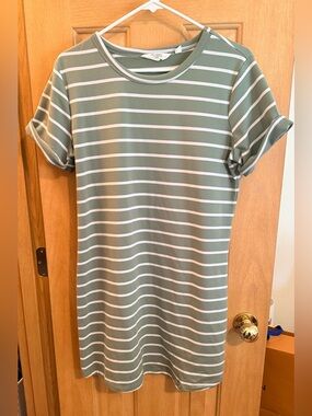 Candace Cameron Bure Green & White Striped Crewneck Top
